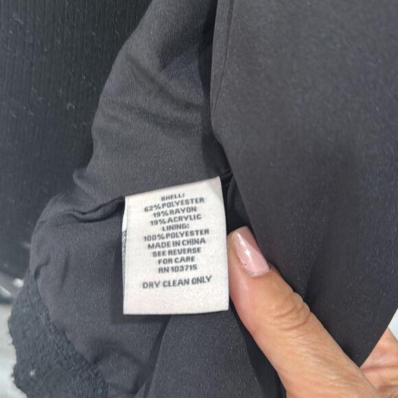 Nanette Lepore Women’s Jacket Blazer Tweed Black White Pearl Button Medium - Picture 9 of 9